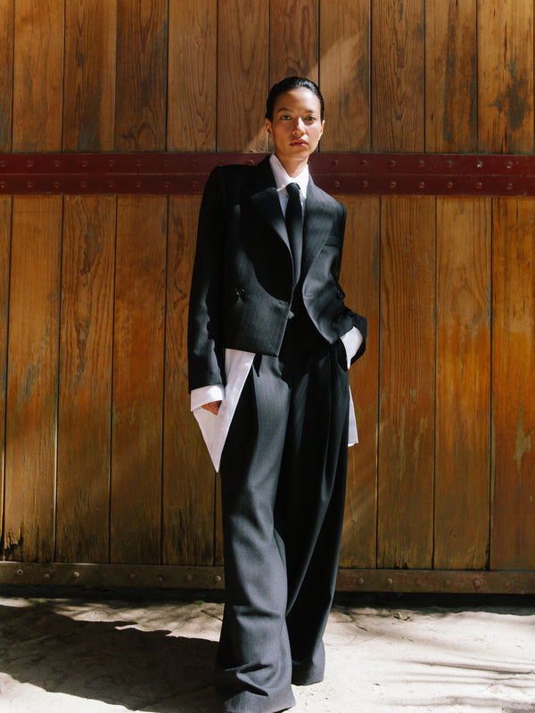 The Pinstripe Wool Necktie in Navy/Black
