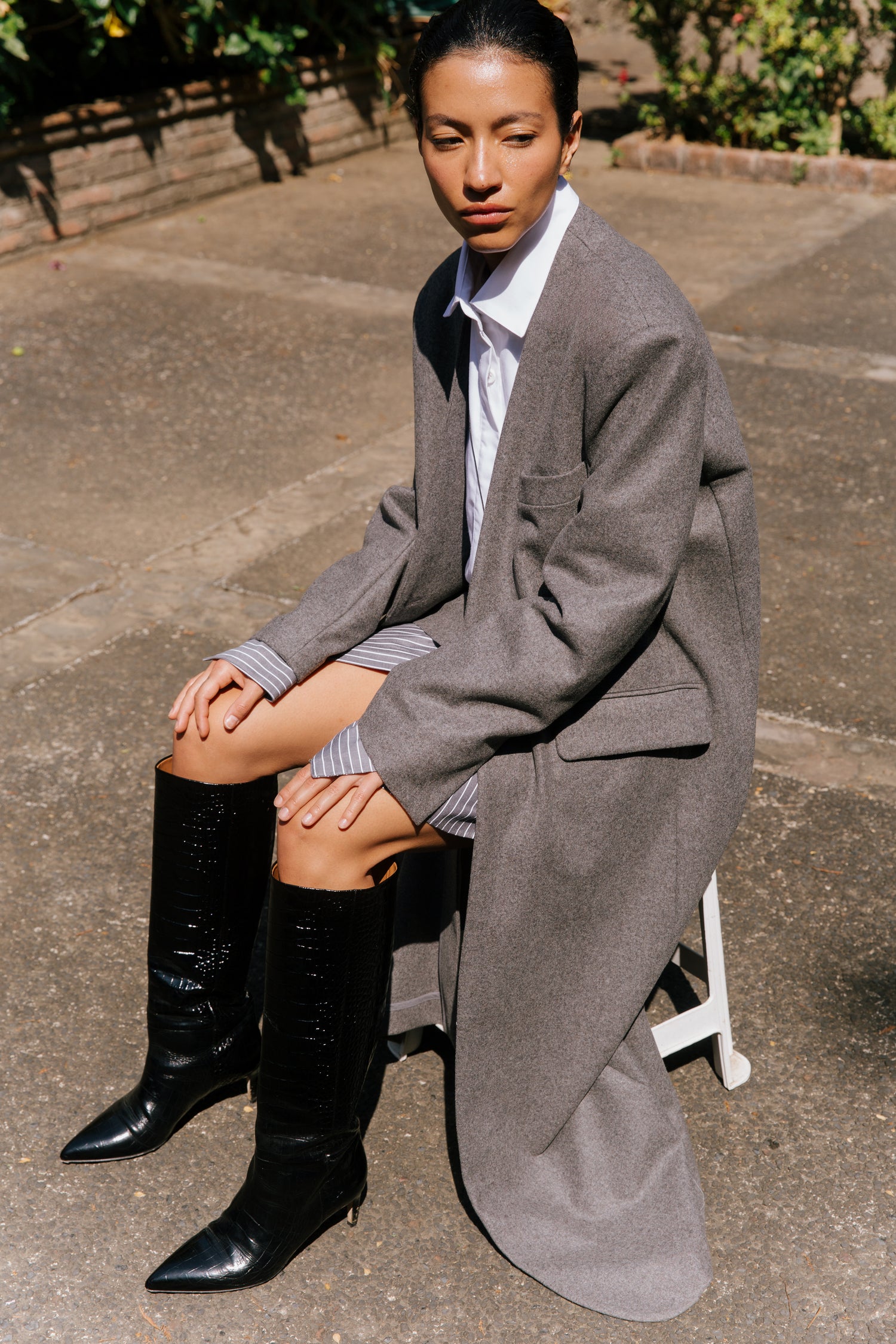 The Long Collarless Coat