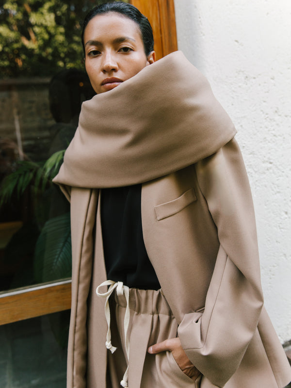 The Wool Padded Scarf in Tan