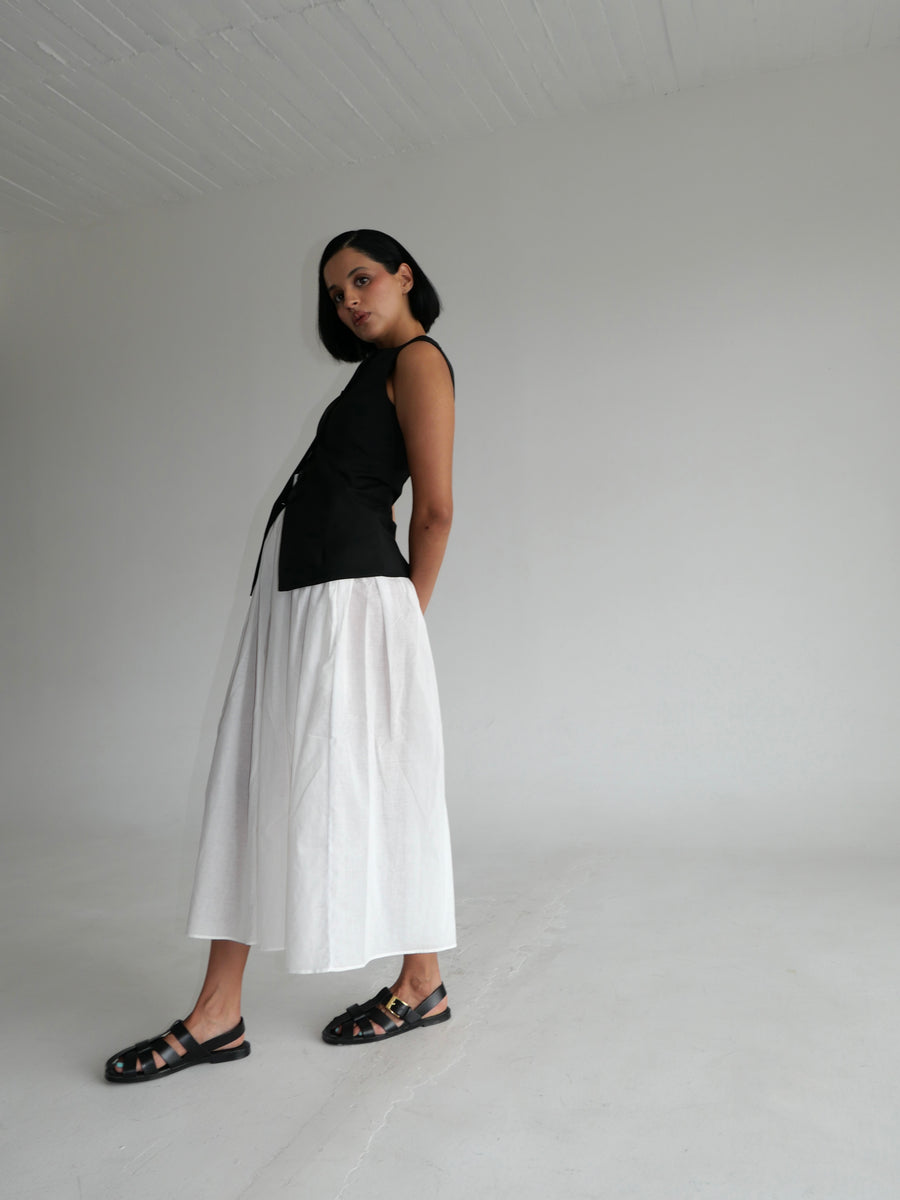 The Midi Skirt in Cotton Voile