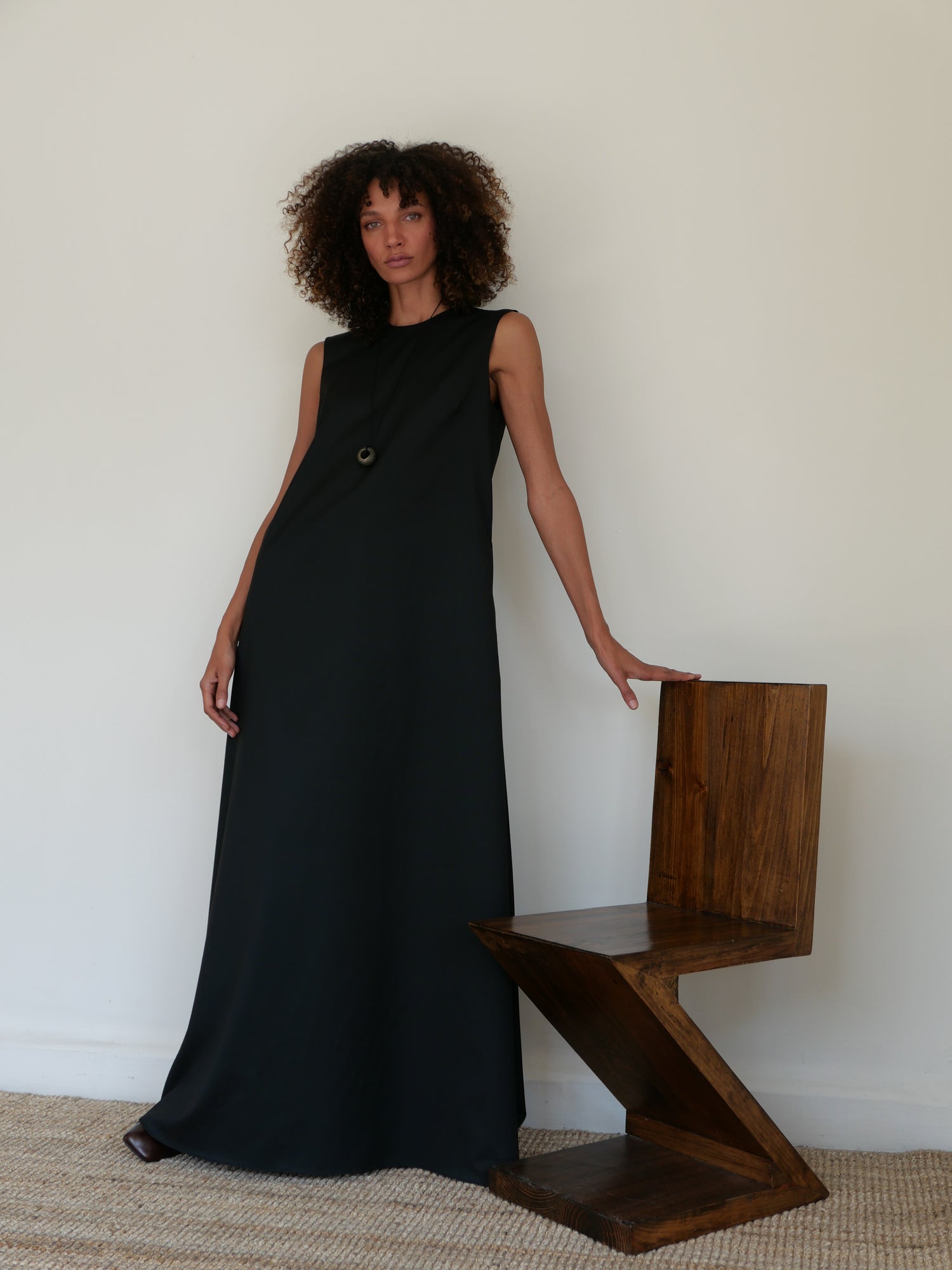 The Sleeveless A-Line Gown