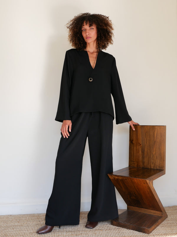 The Wide Leg Drawstring Trouser