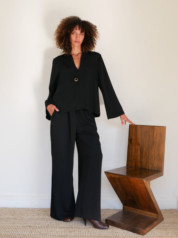 The Wide Leg Drawstring Trouser