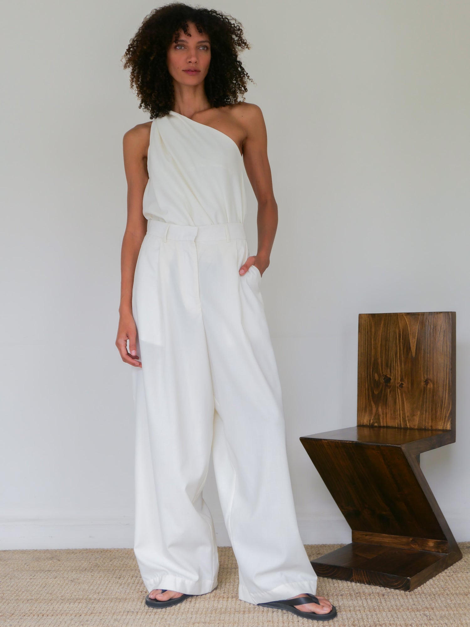 The Summer Wool Wide Leg Pleated Trouser