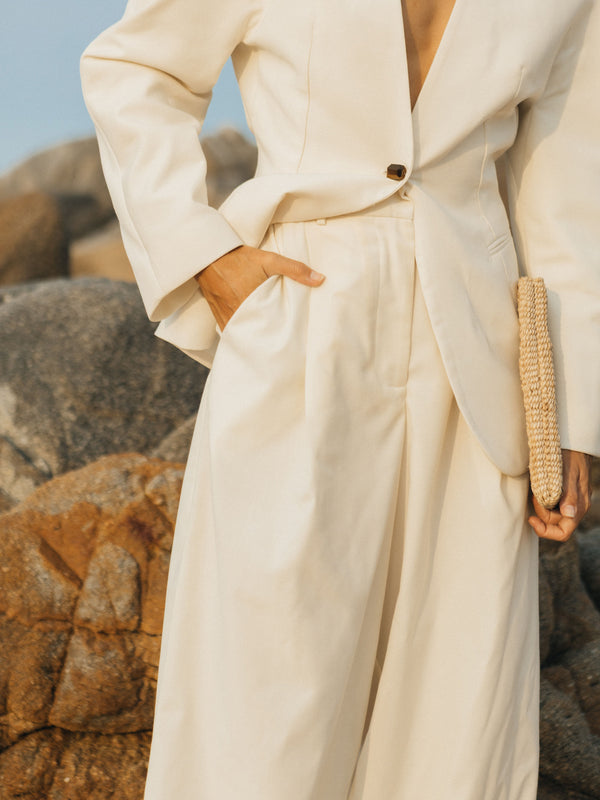 The Summer Wool Wide Leg Pleated Trouser