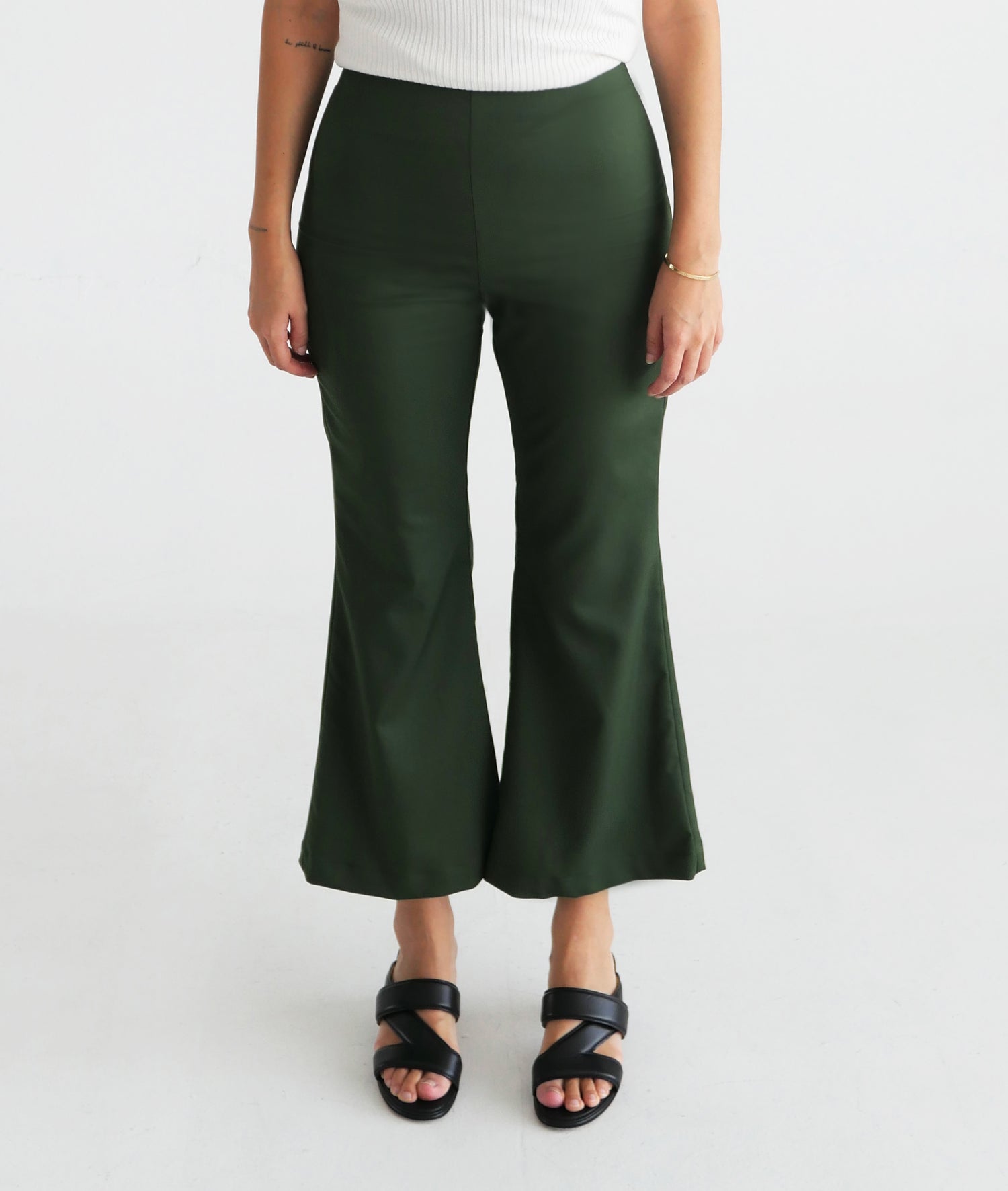 The Crop Flare Pant